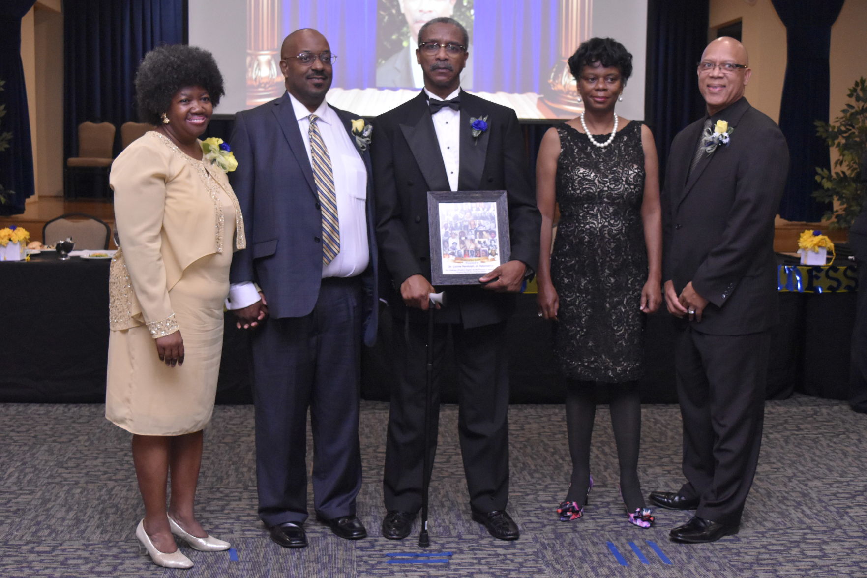 Dr. Lonnie Randolph, Jr. receives the Legacy Award for his practice, Dr. Lonnie Randolph, Jr. Optometrist.